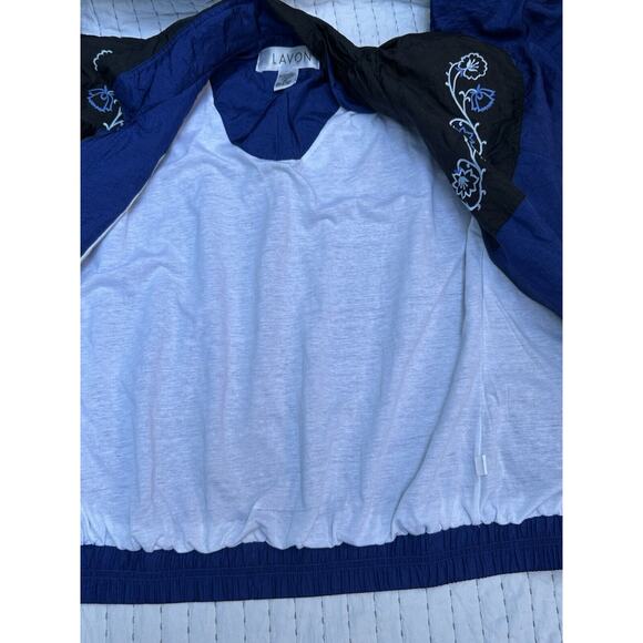 Vintage Lavon Windbreaker Navy Blue Embroidered Flowers Medium Jacket 90s - Picture 13 of 13
